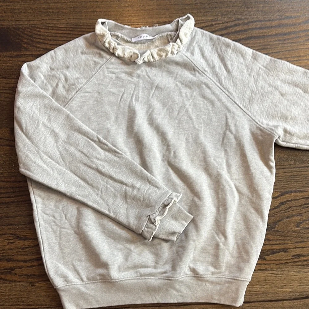 NWT- Gray Ruffle Sweatshirt by FRAME - Picture 3 of 5